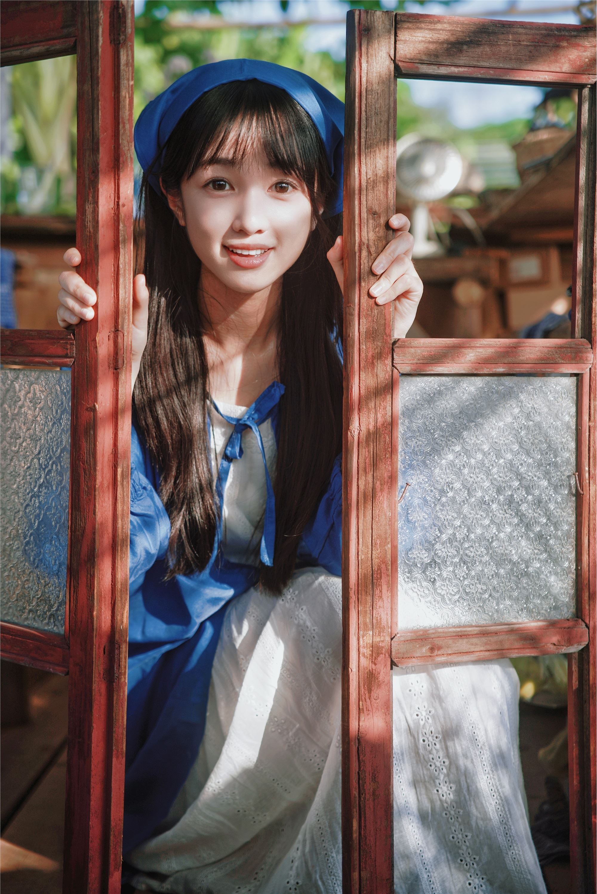 YITUYU艺图语 2025.01.08 田园暮歌，花裙少女之韵 巨大王